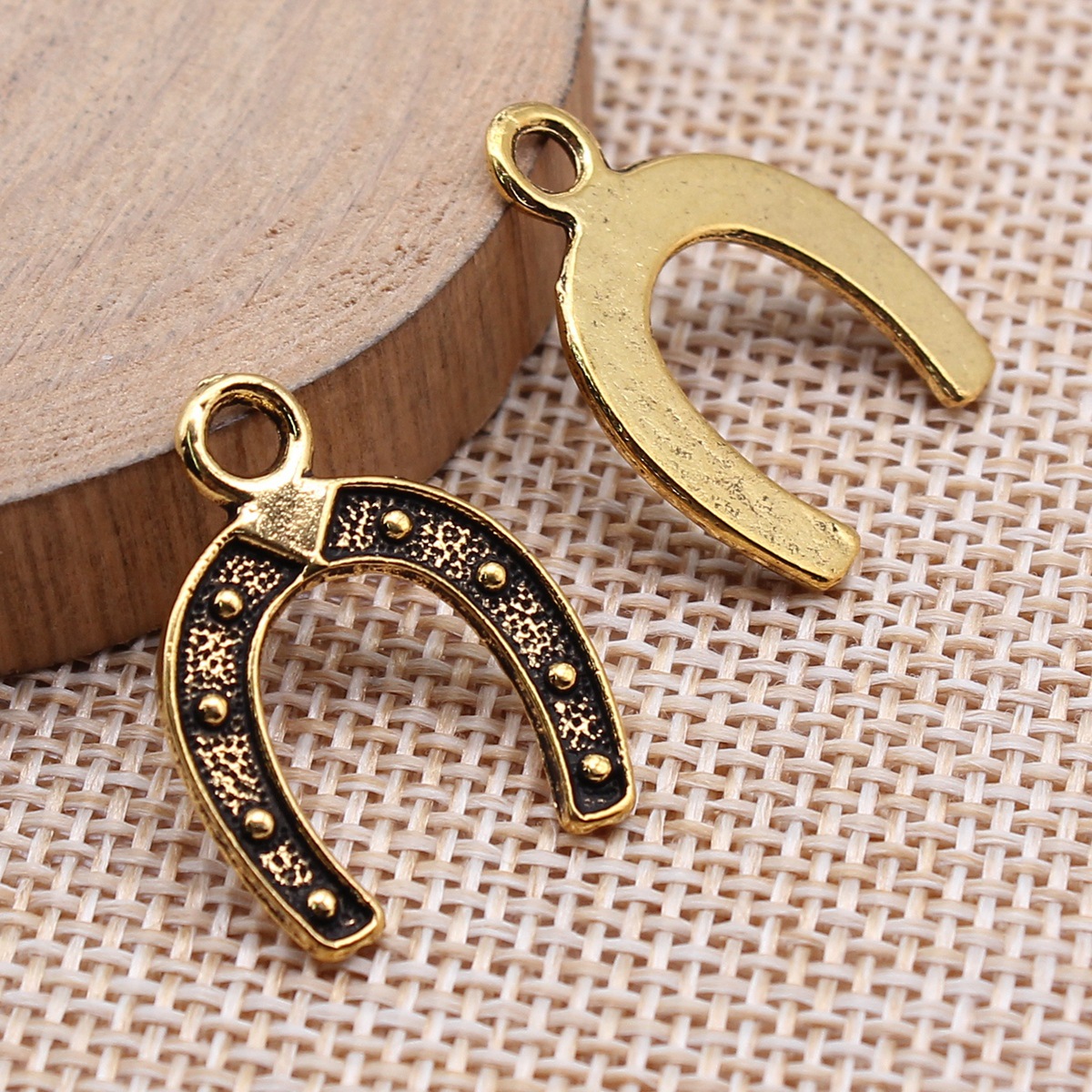 40pcs 23x18mm(0.91x0.71inch) 4 - Vintage Fashion Wholesale recension och pris