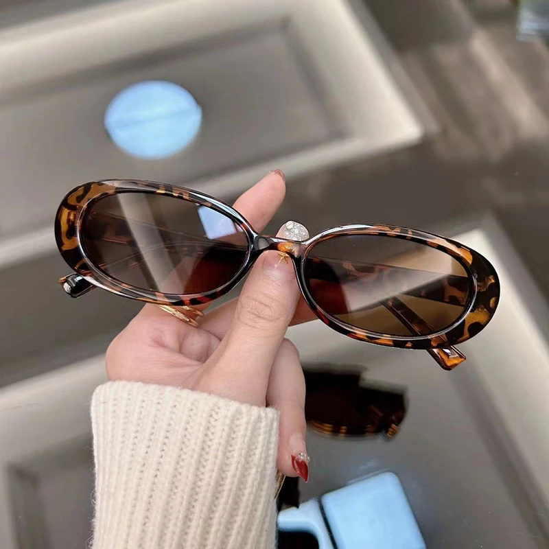 New Oval Vintage Sunglasses Wo - Vintage Fashion Images recension och pris